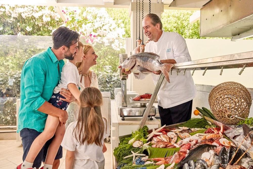 Forte Village Resort - Bouganville Santa Margherita di Pula Ngoại thất bức ảnh